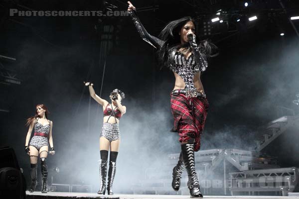 PUSSYCAT DOLLS - 2009-02-08 - PARIS - Zenith - 
